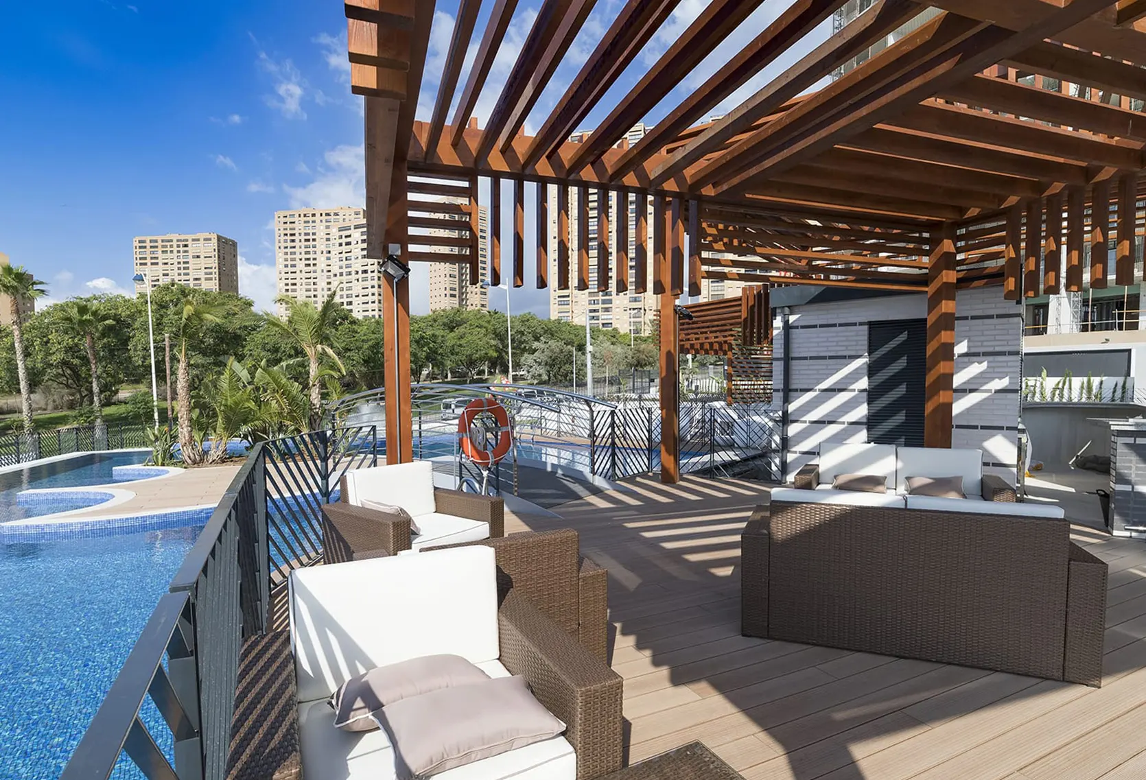 Sunset Drive Mar Holidays